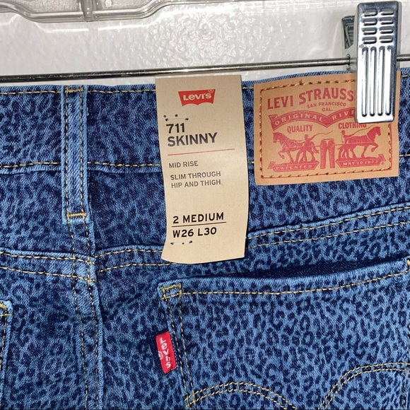 LEVIS 711 Sculpt Mini Leopard Cheetah Print Skinny Jeans 26 - Picture 4 of 6